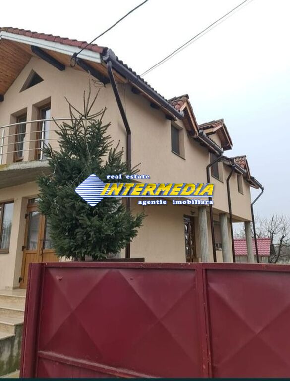 House for sale in Alba Iulia completely finished with all utilities