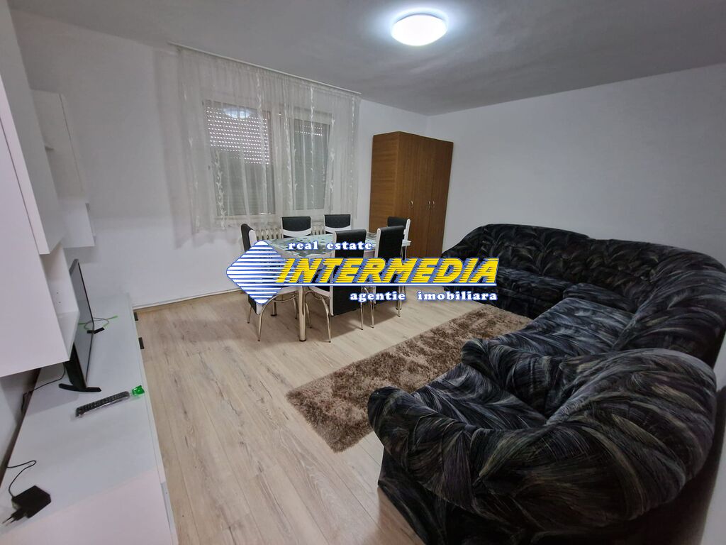 Apartament 2 camere de inchiriat in Alba Iulia zona Cetate