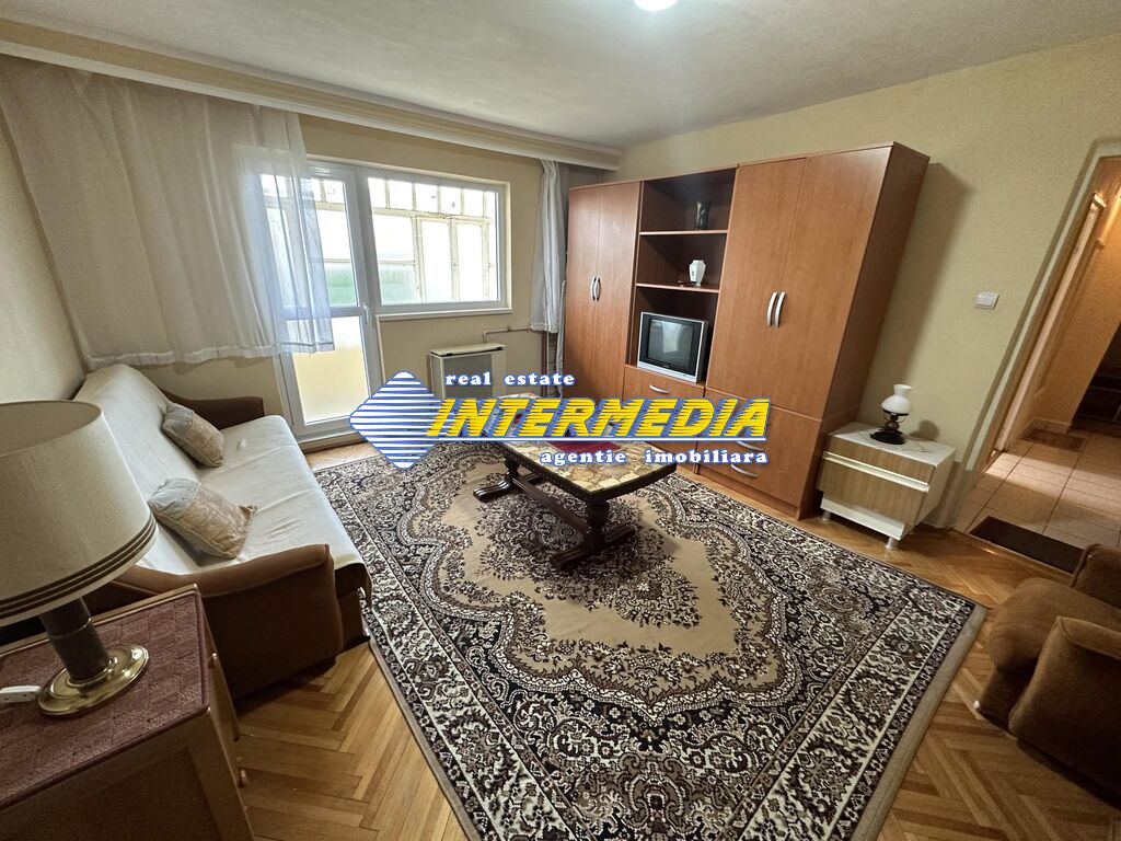 Apartament 2 camere de vanzare in Alba Iulia zona Cetate-Piata