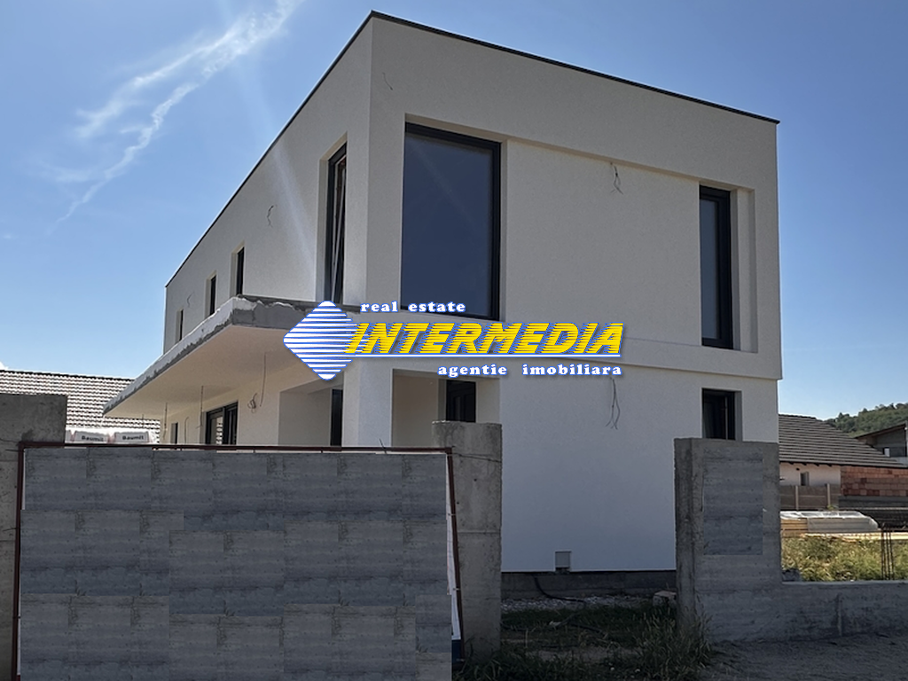 Vanzare Casa Noua individuala P+1 moderna la Gri sau Finisata Alba Iulia zona Alba-Micesti cu 398 mp. teren si utilitati