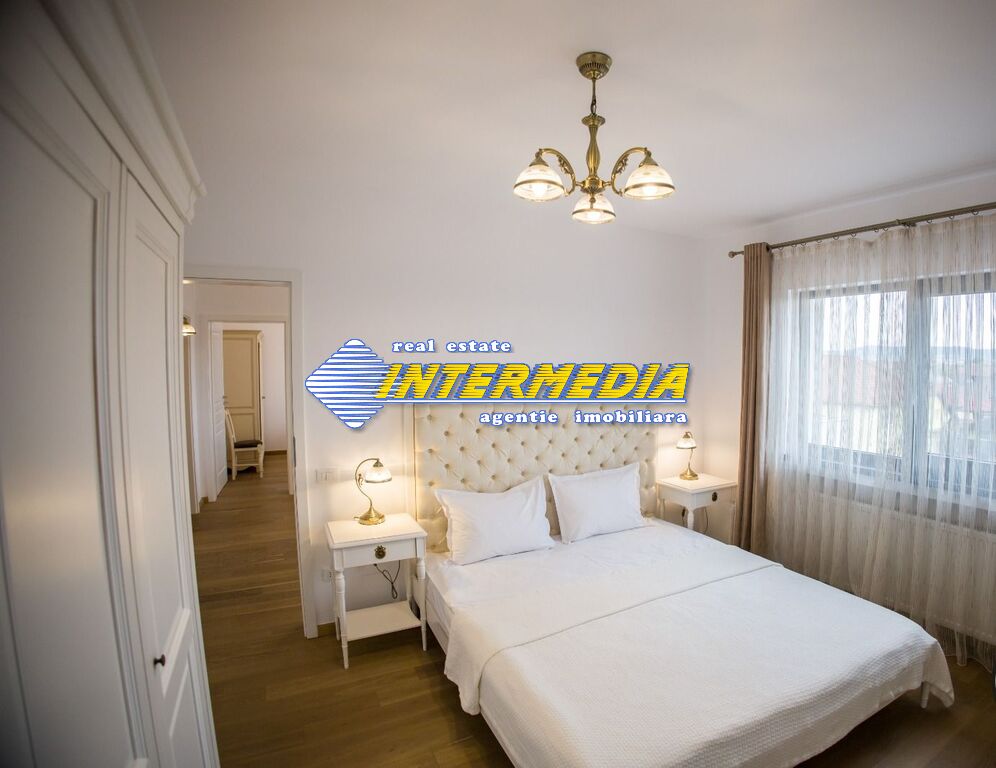 Ultra-fine 3-room apartment furnished for rent in the Citadel
