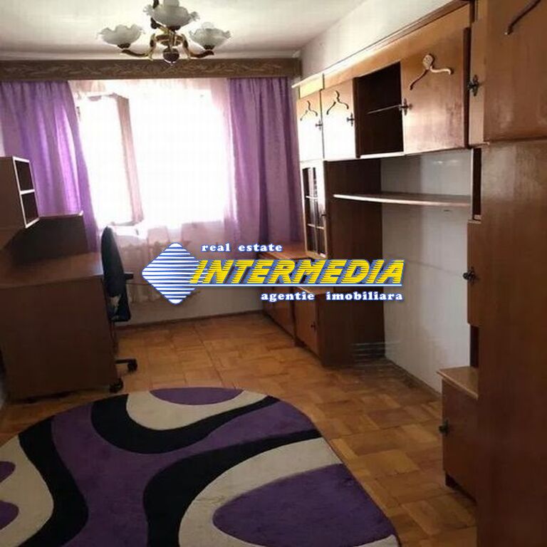 Apartament 3 camere de vanzare Alba Iulia Cetate
