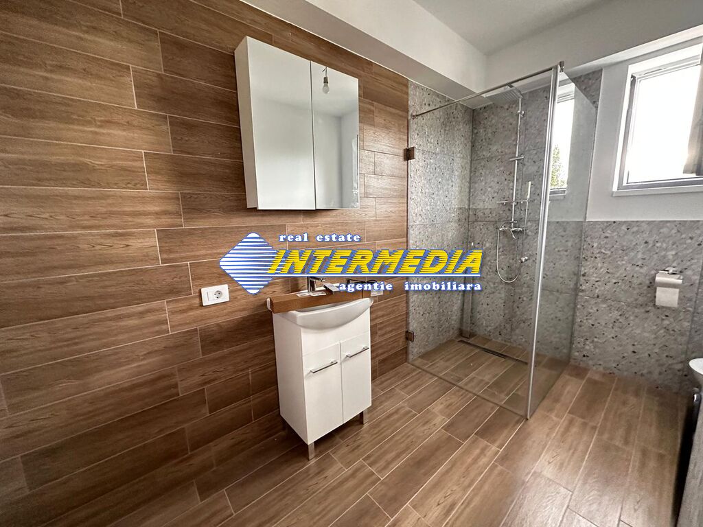 Apartment 2 rooms for sale 60 sqm New Block in Alba Iulia, parking place, fully equipped and furnished