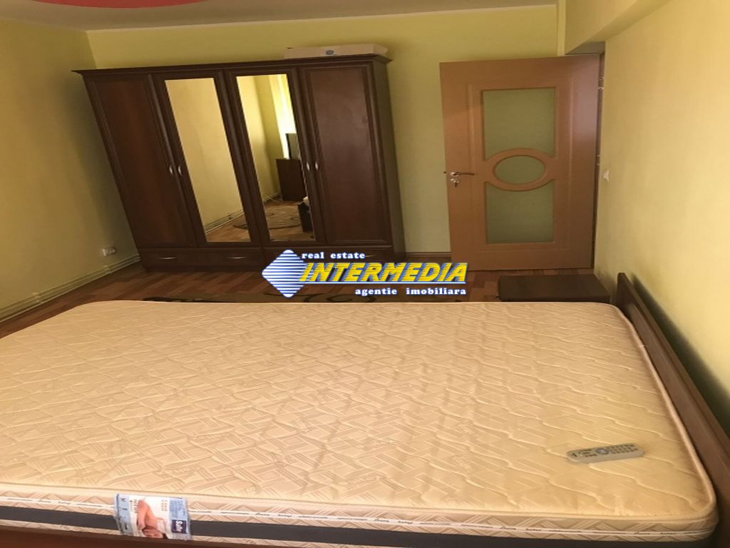 OCAZIE ! Urgent Vanzare Apartament 2 camere decomandat finisat in Cetate