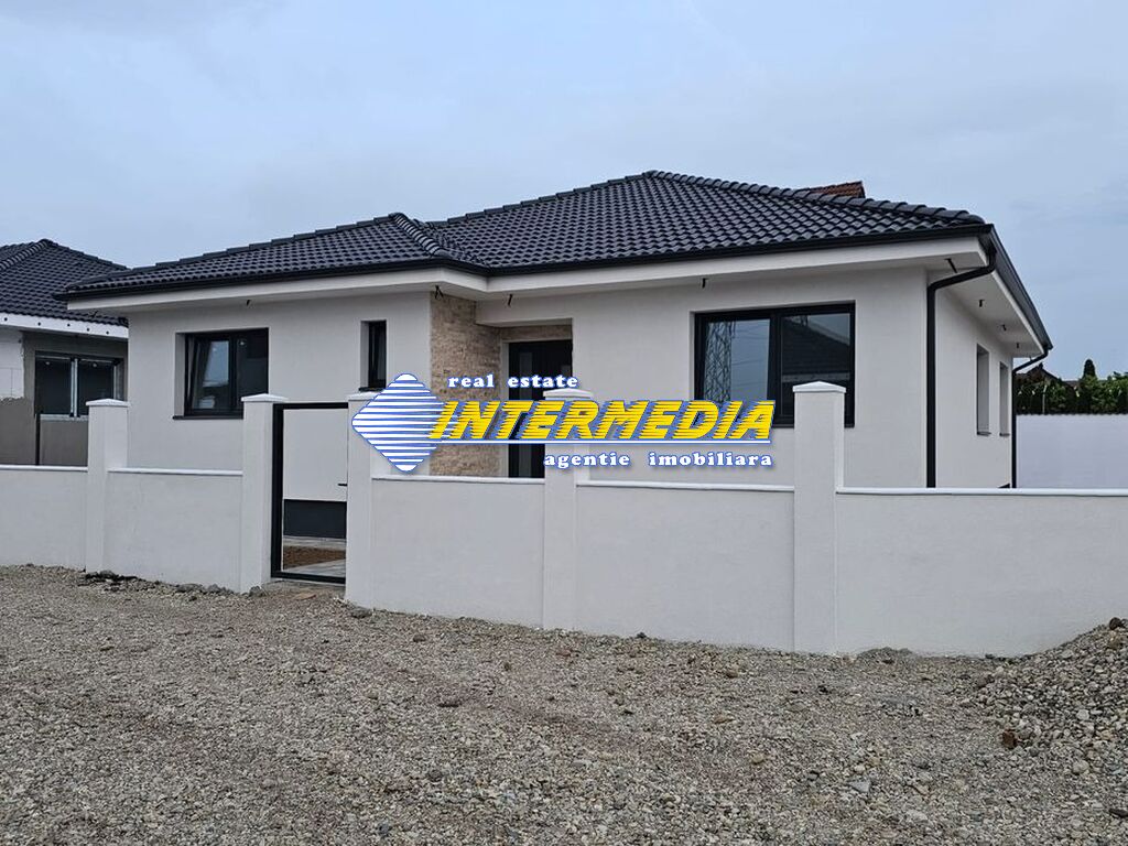 New house for sale turnkey finished on a 4-room level in Alba Iulia