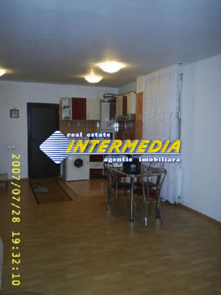 Apartament 3 camere de inchiriat  Alba Iulia, Cetate- bloc nou