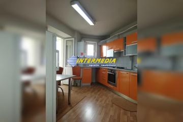 Apartament 3 camere de vanzare in Alba Iulia zona Centru